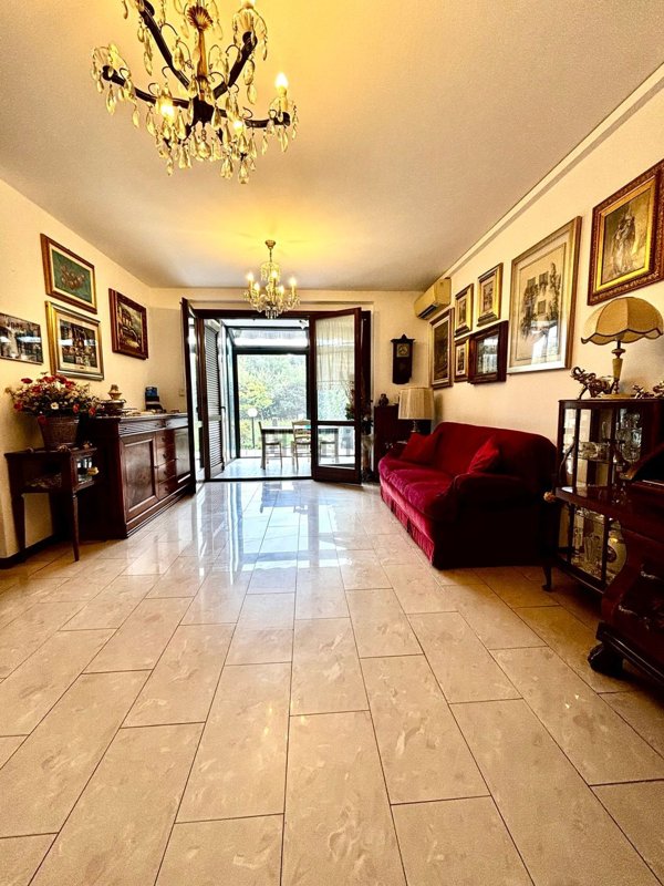 appartamento in vendita a San Giuliano Milanese in zona Civesio