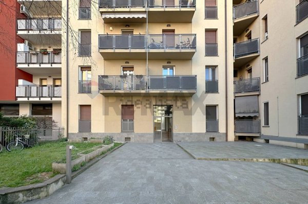 appartamento in vendita a San Giuliano Milanese in zona Borgolombardo