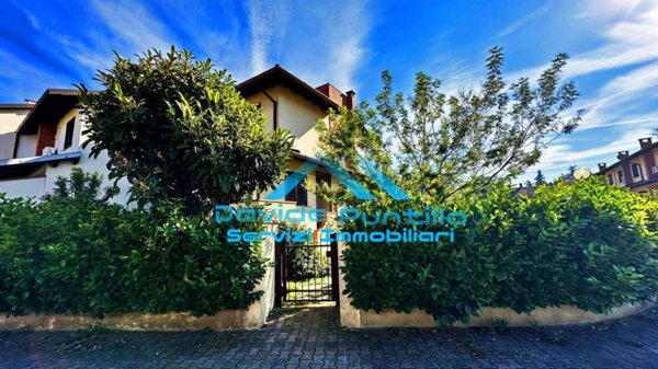 casa indipendente in vendita a San Giuliano Milanese in zona Civesio