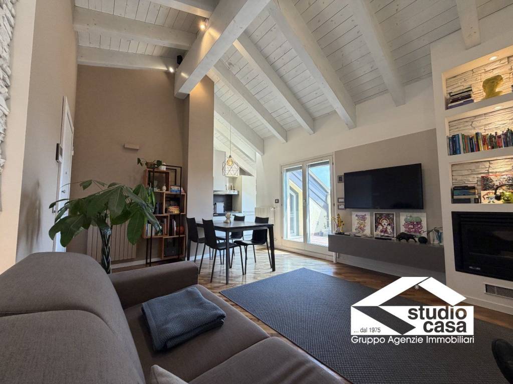 appartamento in vendita a San Giuliano Milanese in zona Zivido