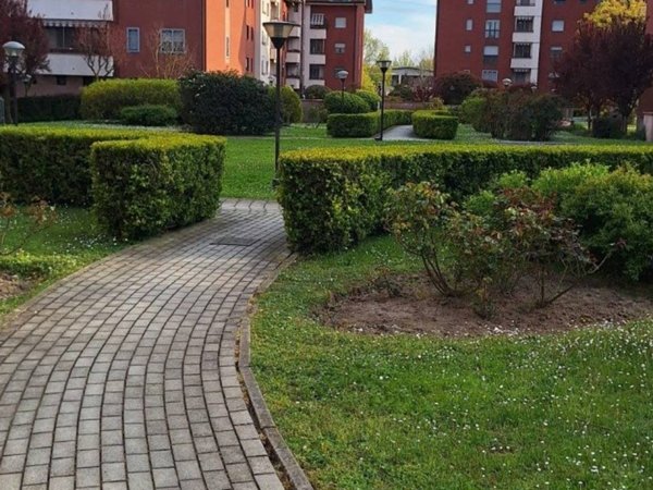 appartamento in vendita a San Giuliano Milanese in zona Zivido