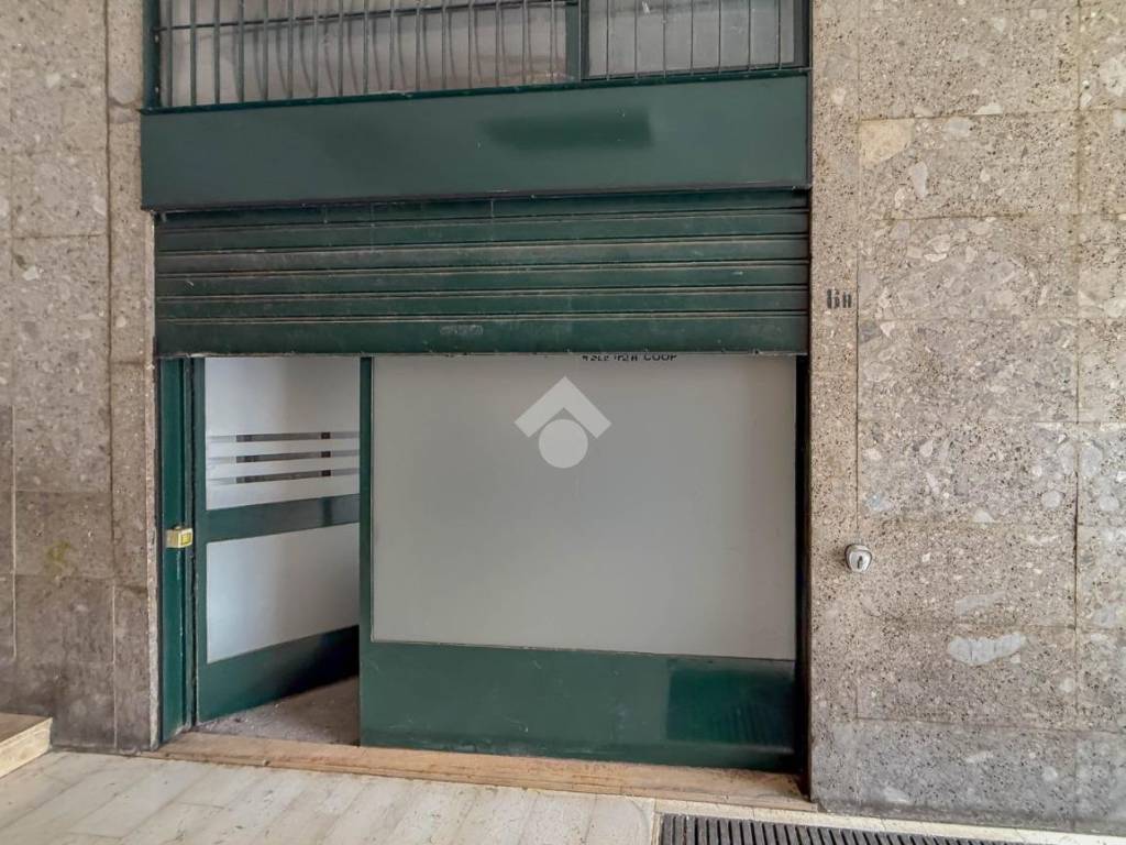 negozio in vendita a San Giuliano Milanese