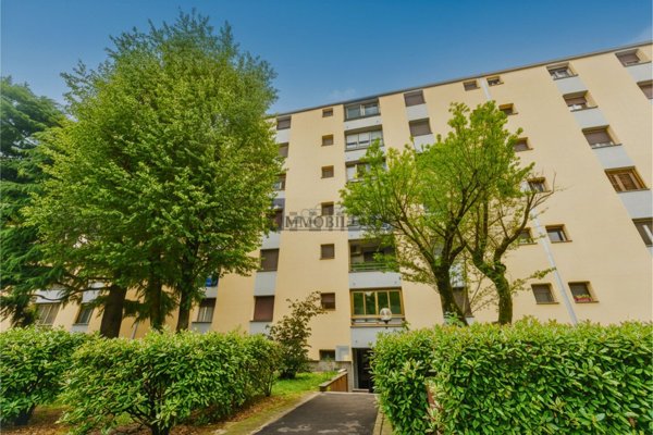 appartamento in vendita a San Giuliano Milanese in zona Zivido