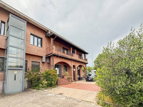 appartamento in vendita a San Giuliano Milanese in zona Civesio