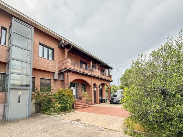 appartamento in vendita a San Giuliano Milanese in zona Civesio