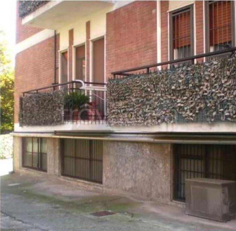 ufficio in vendita a San Giuliano Milanese