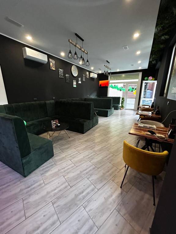 negozio in vendita a San Giuliano Milanese