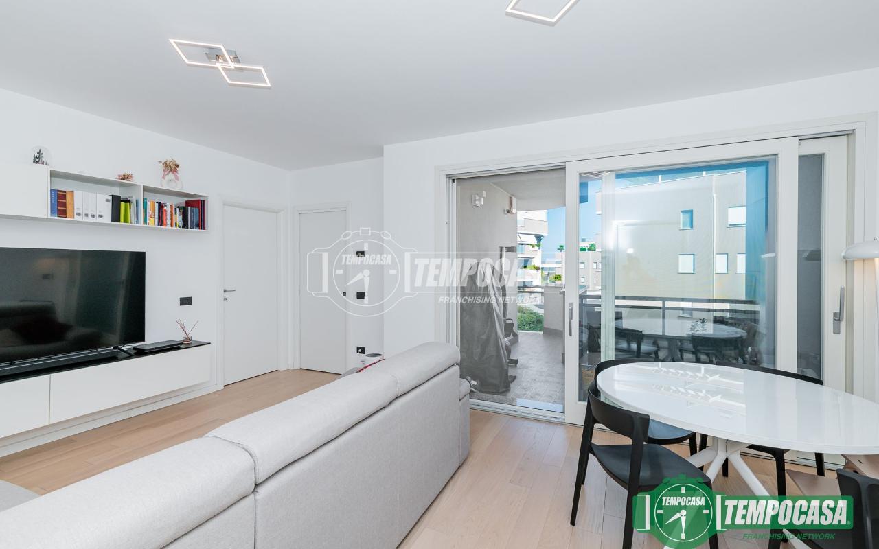 appartamento in vendita a San Giuliano Milanese in zona Civesio