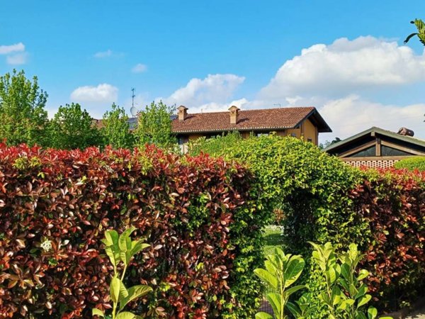 casa indipendente in vendita a San Giuliano Milanese in zona Zivido