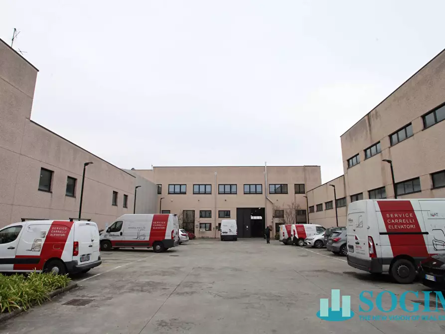 capannone in vendita a San Giuliano Milanese