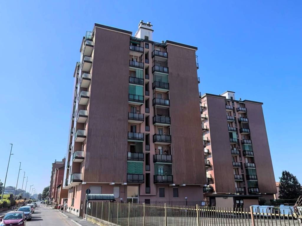 appartamento in vendita a San Giuliano Milanese in zona Borgolombardo