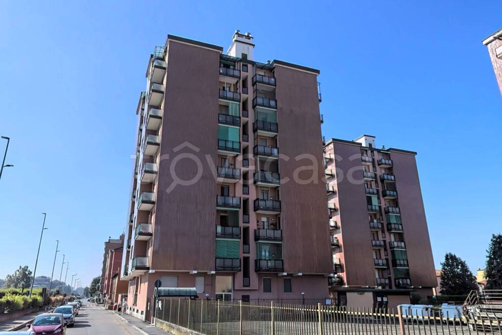 appartamento in vendita a San Giuliano Milanese in zona Borgolombardo