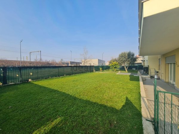 appartamento in vendita a San Giuliano Milanese in zona Borgolombardo