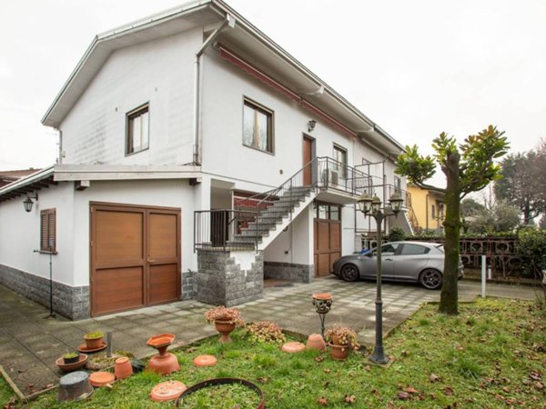 casa indipendente in vendita a San Giuliano Milanese in zona Civesio
