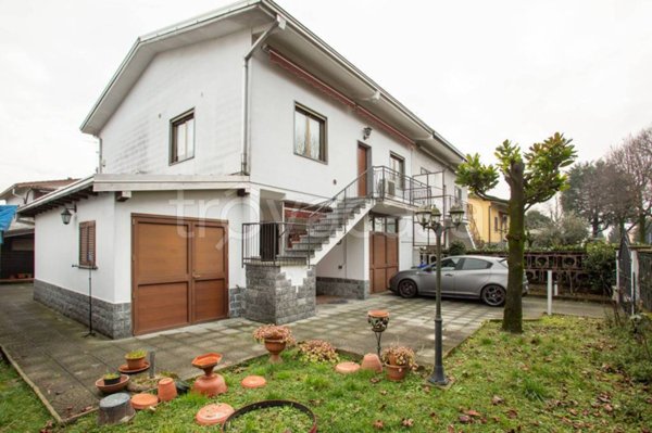 casa indipendente in vendita a San Giuliano Milanese in zona Civesio