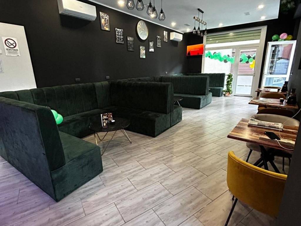 negozio in vendita a San Giuliano Milanese in zona Borgolombardo