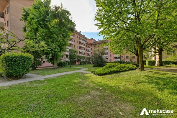 appartamento in vendita a San Giuliano Milanese in zona Zivido