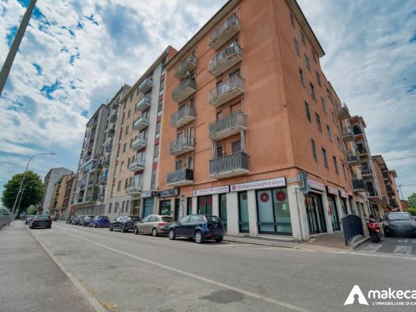 appartamento in vendita a San Giuliano Milanese in zona Borgolombardo