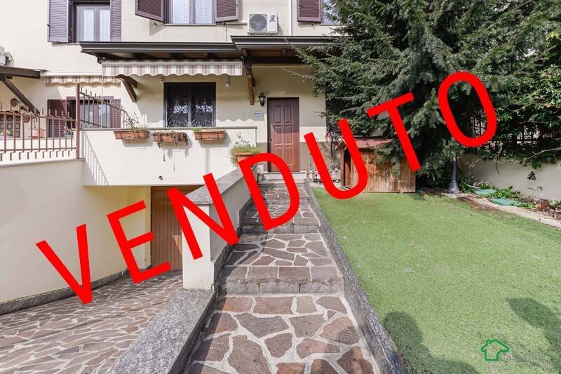 casa indipendente in vendita a San Giuliano Milanese in zona Zivido