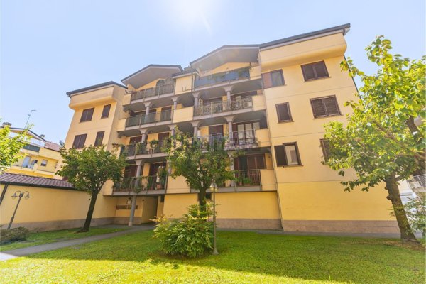appartamento in vendita a San Giuliano Milanese in zona Borgolombardo