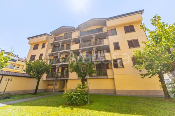 appartamento in vendita a San Giuliano Milanese in zona Borgolombardo