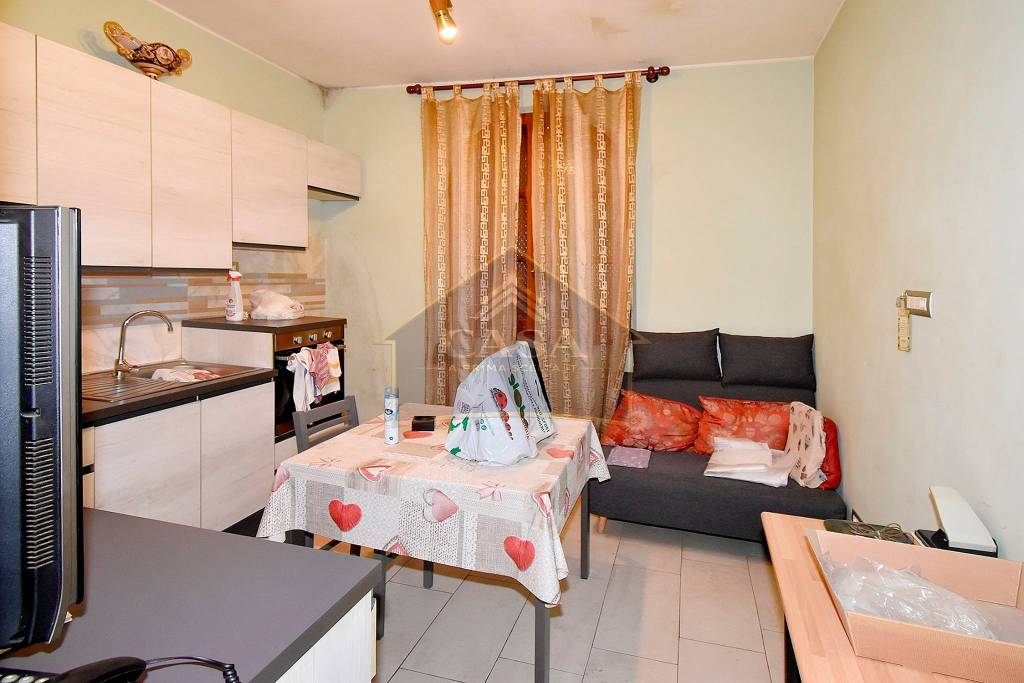appartamento in vendita a San Giuliano Milanese in zona Borgolombardo