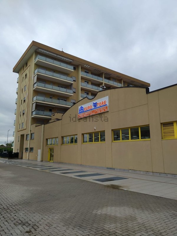 appartamento in vendita a San Giuliano Milanese in zona Borgolombardo