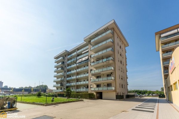 appartamento in vendita a San Giuliano Milanese in zona Borgolombardo