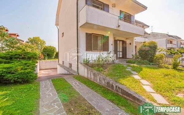 casa indipendente in vendita a San Giuliano Milanese in zona Sesto Ulteriano