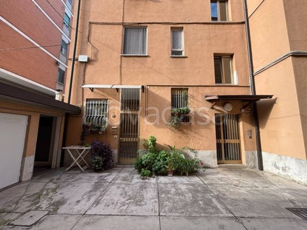 appartamento in vendita a San Giuliano Milanese in zona Borgolombardo