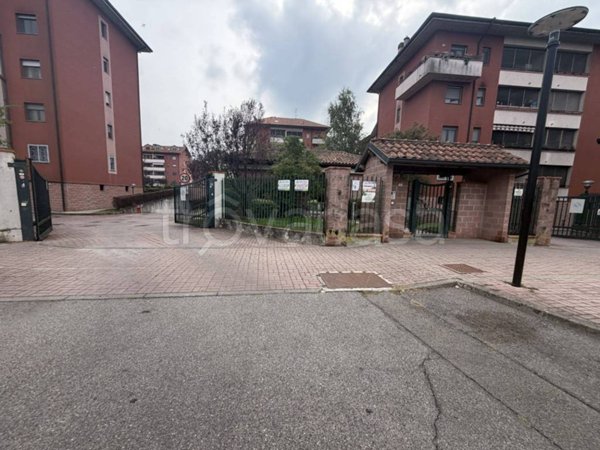 appartamento in vendita a San Giuliano Milanese in zona Zivido