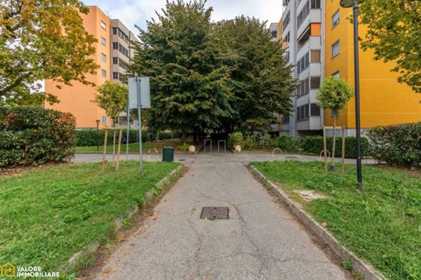 appartamento in vendita a San Giuliano Milanese in zona Borgolombardo