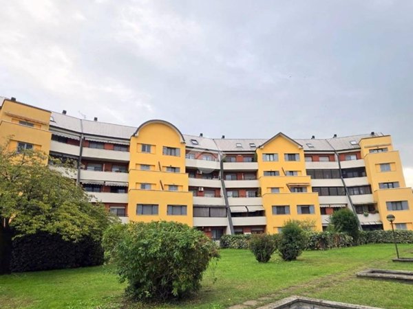 appartamento in vendita a San Giuliano Milanese in zona Zivido