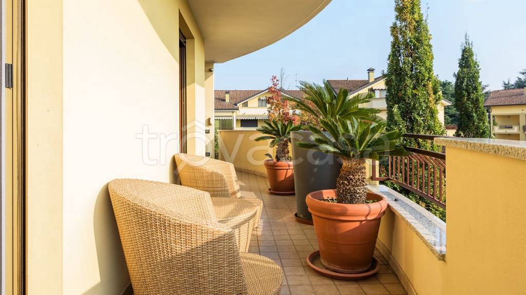 appartamento in vendita a Santo Stefano Ticino