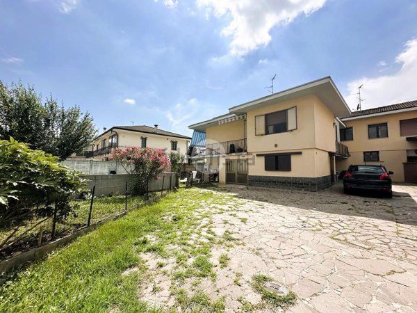 appartamento in vendita a Santo Stefano Ticino