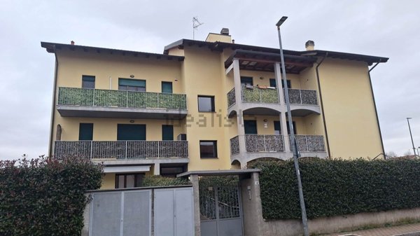 appartamento in vendita a Santo Stefano Ticino