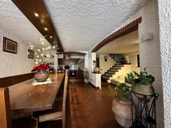 casa indipendente in vendita a Santo Stefano Ticino