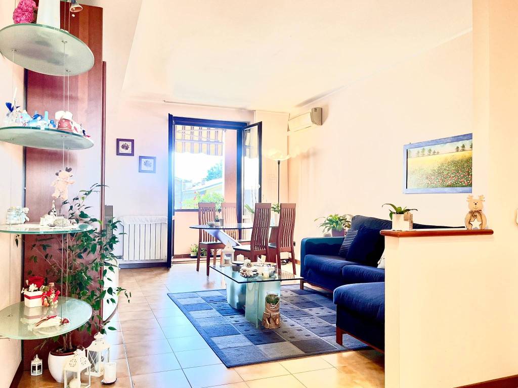 appartamento in vendita a Santo Stefano Ticino