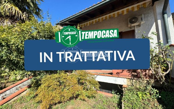 casa indipendente in vendita a Santo Stefano Ticino