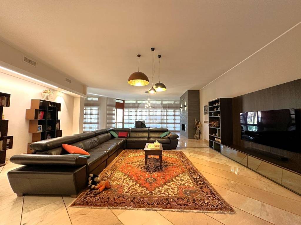 casa indipendente in vendita a Santo Stefano Ticino