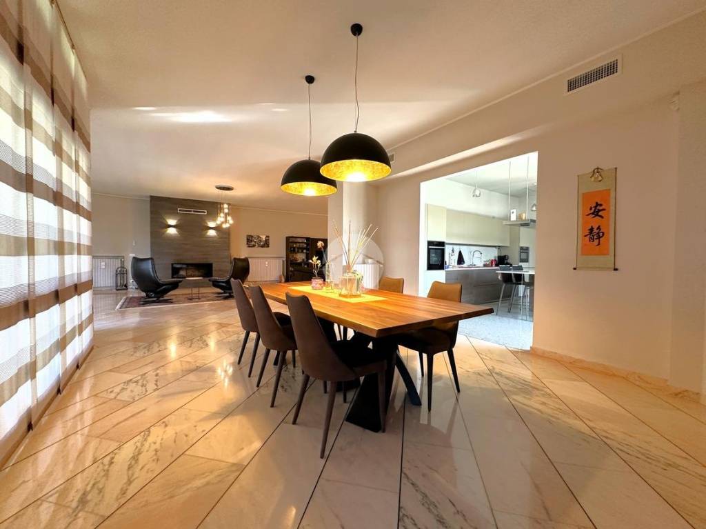 casa indipendente in vendita a Santo Stefano Ticino