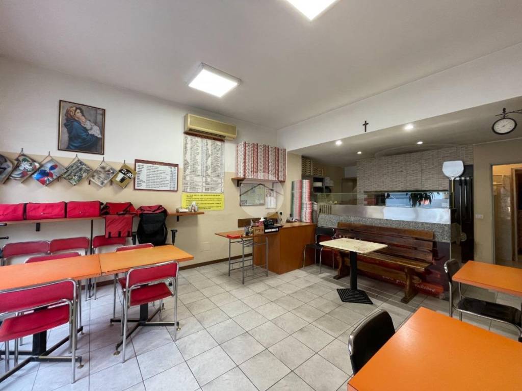 negozio in vendita a Santo Stefano Ticino