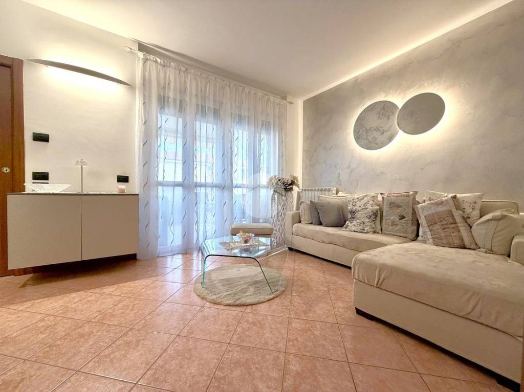 appartamento in vendita a Santo Stefano Ticino