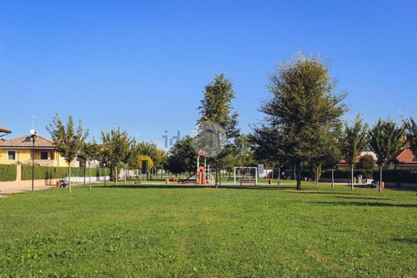 appartamento in vendita a Santo Stefano Ticino