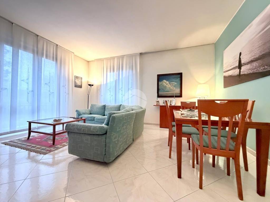 casa indipendente in vendita a Santo Stefano Ticino