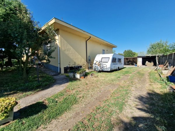 appartamento in vendita a Santo Stefano Ticino