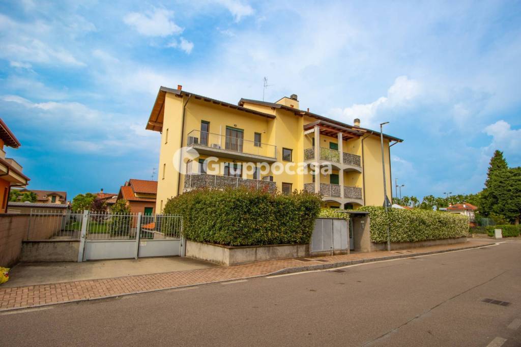 appartamento in vendita a Santo Stefano Ticino