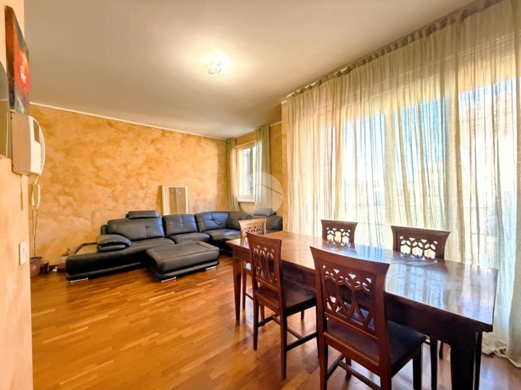 appartamento in vendita a Santo Stefano Ticino