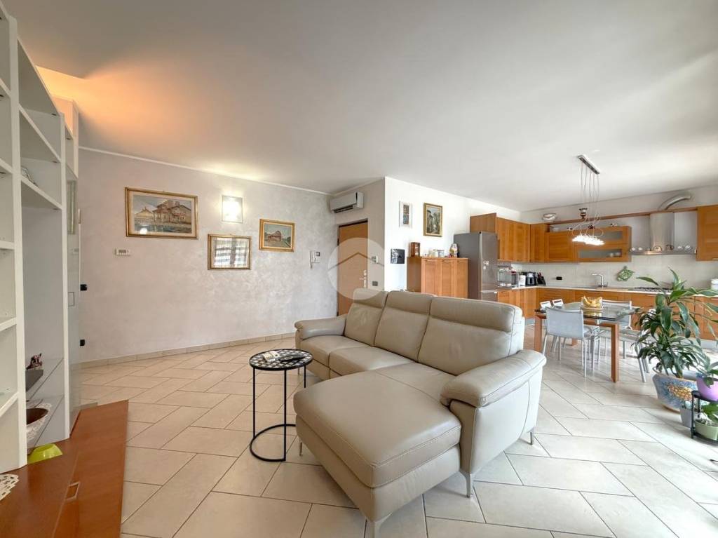 appartamento in vendita a Santo Stefano Ticino