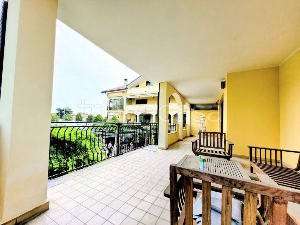 appartamento in vendita a Santo Stefano Ticino